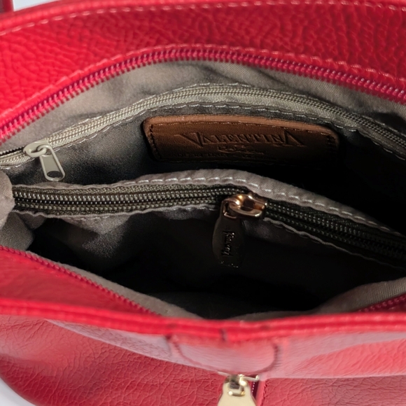 *NWT* Valentina Red Leather Crossbody Bag - Picture 7 of 9